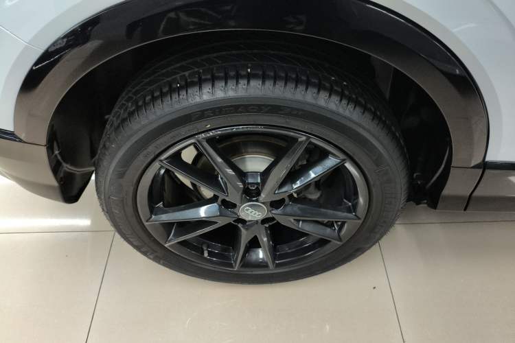 Used Audi Q2L 2021 35 TFSI Fashion Dynamic Model Right Rear Wheel Hub