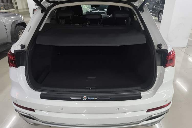 Used Audi Q3 2022 35 TFSI Fashion Dynamic Model Trunk