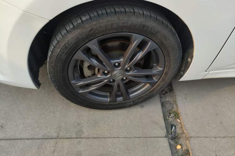 Used CHANGAN Eado DT 2019 1.6L Manual Comfort Model China VI Standard Left Front Wheel Hub