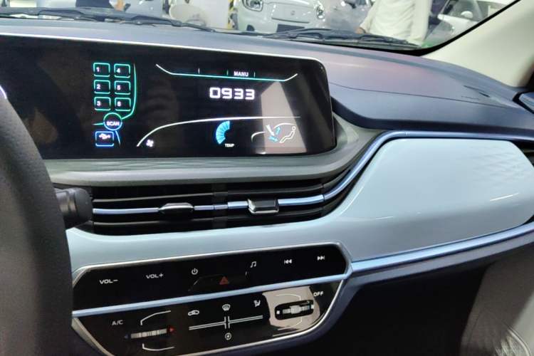 Used CHANGAN Benni E-Star 2022 Qingxin Edition Colorful Model Lithium Iron Phosphate