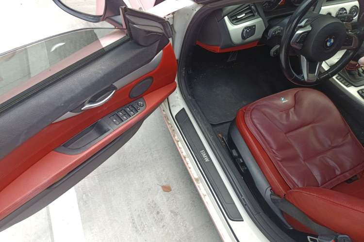 Used BMW Z4 2009 sDrive23i Leading Model
