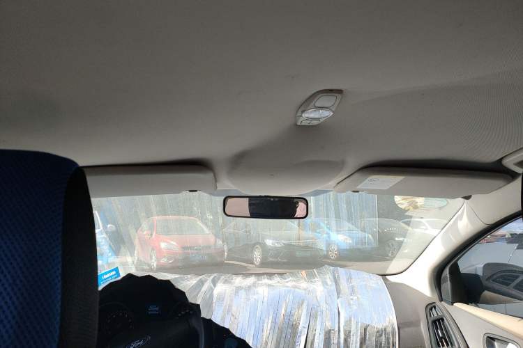 Used Ford Focus 2012 Sedan 1.6L Manual Comfort Model Headliner