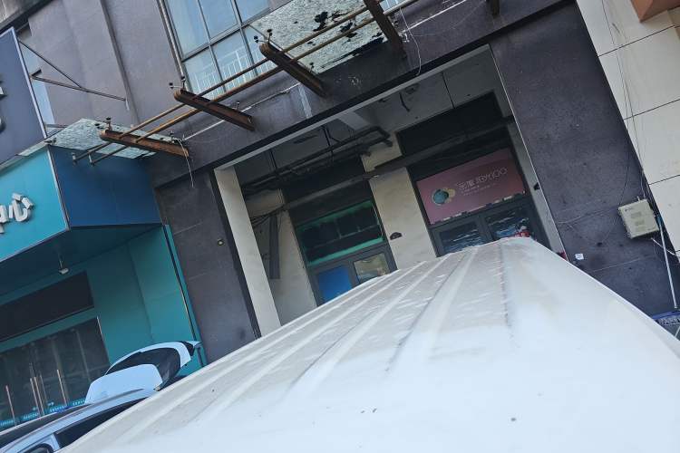 Used Farizon Xingxiang V 2023 V6E Ningde Times 41.86kWh Value Edition
