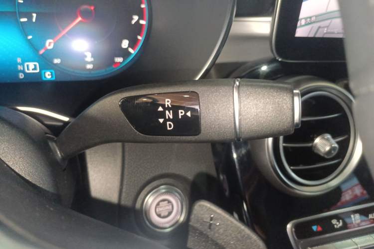 Used Mercedes-Benz GLC 2020 Facelifted GLC 260 L 4MATIC Dynamic Edition
