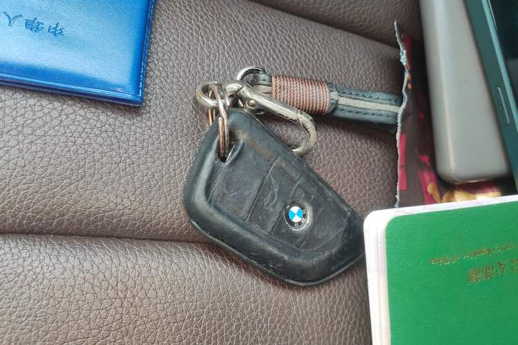 Used BMW X5 2017 xDrive28i
