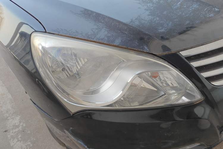 Used Hyundai Celesta 2011 1.6L Manual Comfort Edition