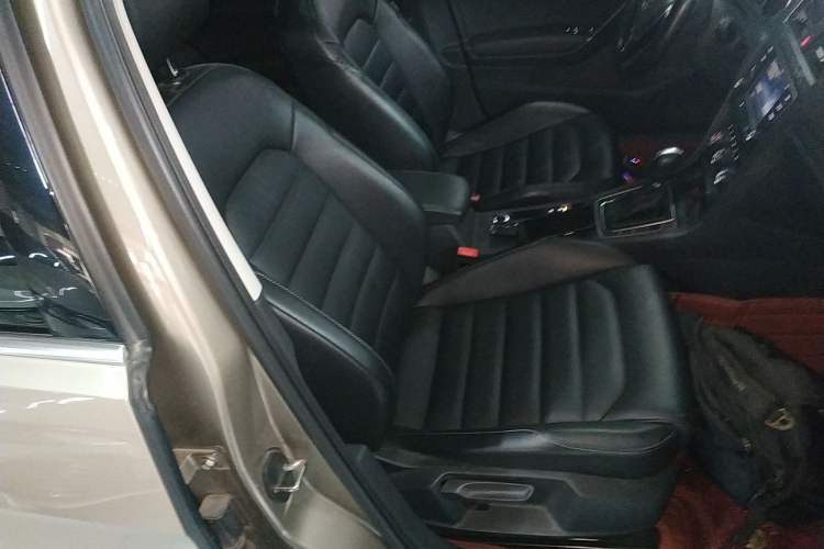 Used Volkswagen Golf 2016 230TSI Automatic Luxury Version