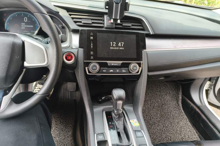 Used Honda Civic 2016 220TURBO CVT Luxury Edition