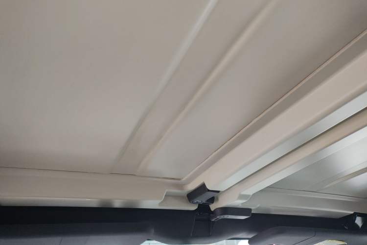 Used BAIC Off-Road BJ40 2016 40L 2.3T Automatic All-Wheel Drive Premium Edition
