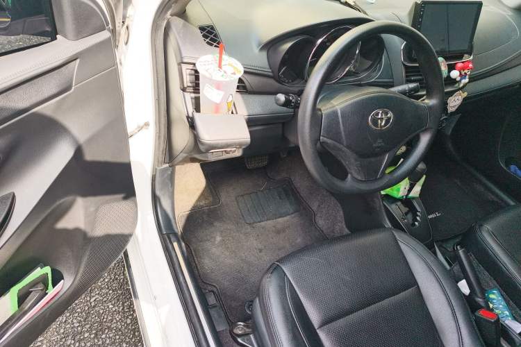 Used Toyota YARiS L Zhi Xuan 2020 X-Trail X 1.5L CVT Leading Edition
