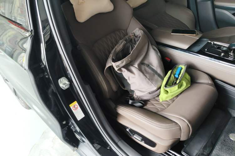 Used BYD Han 2023 EV Champion Edition 605KM Front-Drive Premium Model Right Front Seat