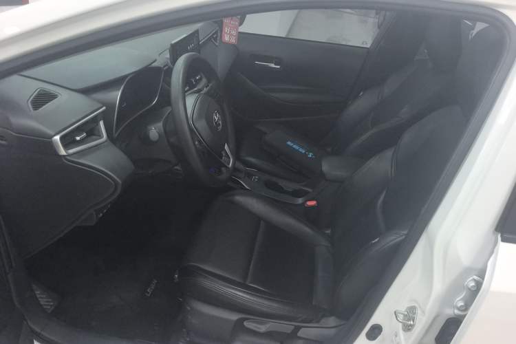 Used Toyota Levin 2024 Smart Electric Hybrid Dual-Engine 1.8L Luxury Edition
