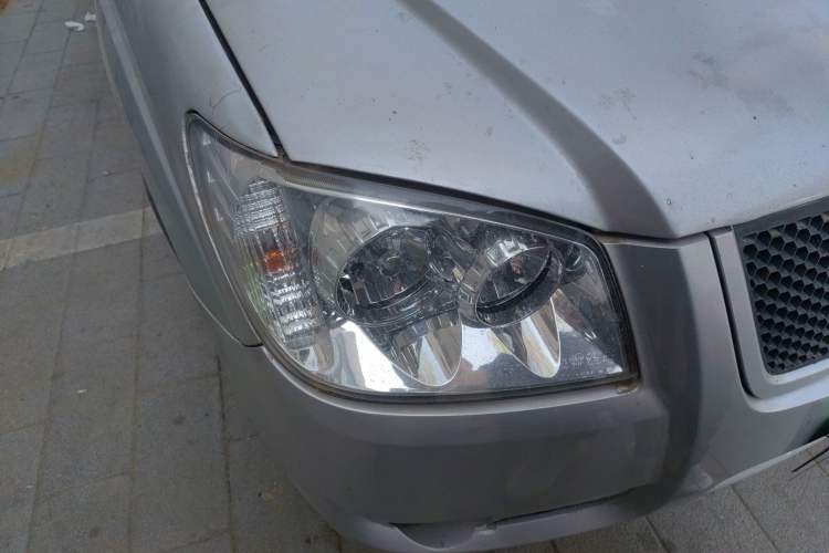 Used JMC Baodian 2013 2.8T Two-Wheel-Drive Diesel Luxury Fashion Edition