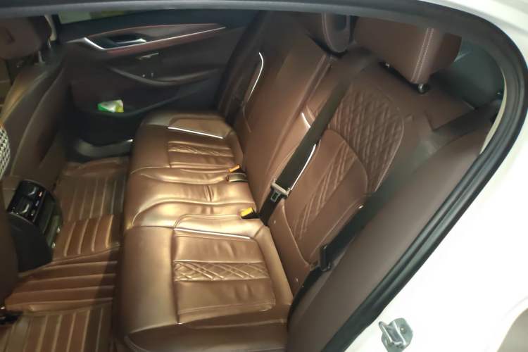 Used BMW 5 Series 2019 530Li Leading Model Luxury Package