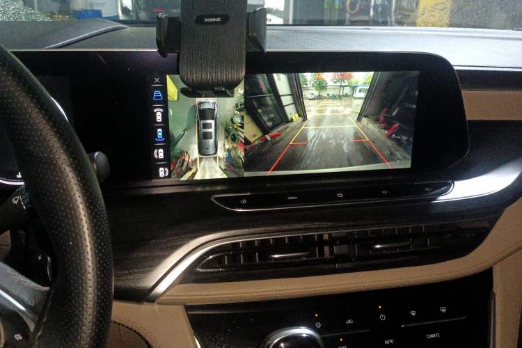 Used Buick GL8 2020 ES Land Cruiser 653T Flagship Model Audio And AC Panel