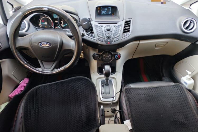 Used Ford Fiesta 2013 Sedan 1.5L Automatic Fashion Edition
