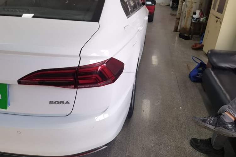 Used Volkswagen Bora 2019 Revised Version 1.5L Automatic Comfort Edition China VI Standard
