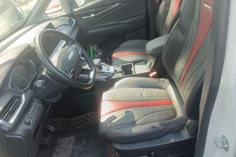 Used SAIC MAXUS EUNIQ 5 2020 1.3T PLUG-IN Luxury Edition
