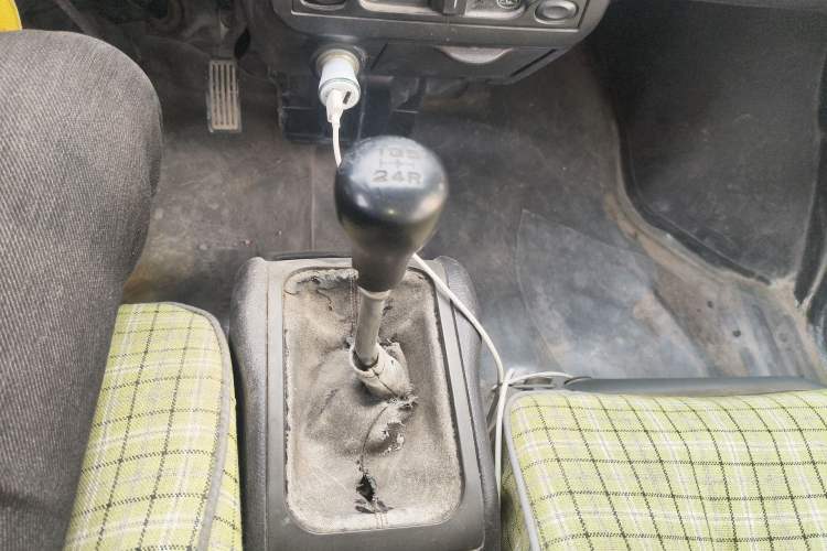 Used Wuling Rongguang 2011 1.5L Base Version Gear Lever