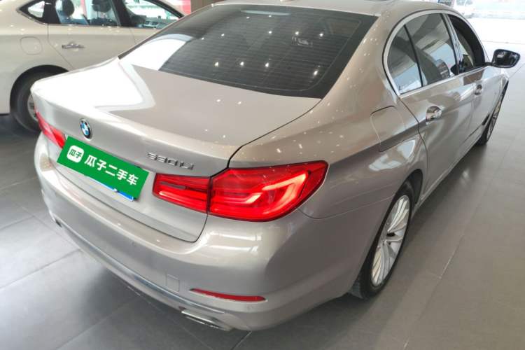 Used BMW 5 Series 2018 530Li Leading Edition Luxury Package
