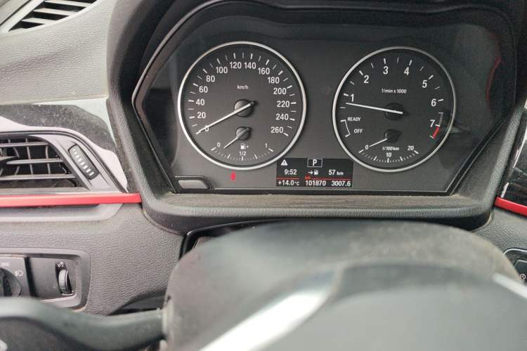 Used BMW X1 2016 sDrive20Li Luxury Model Odometer Close Up