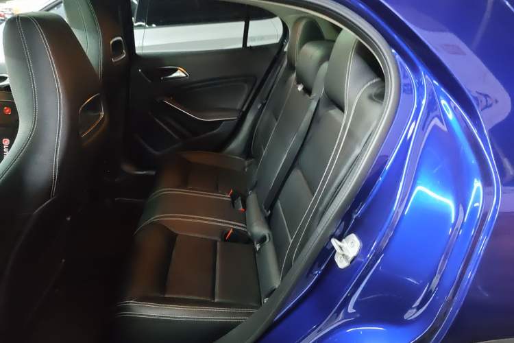 Used Mercedes-Benz GLA 2017 GLA 200 Fashion Model