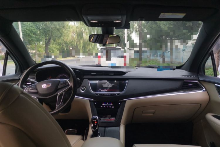 Used Cadillac XT5 2016 28T Four-Wheel Drive Tech Version