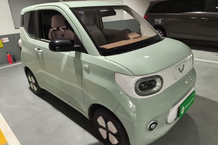 Used Wuling Hongguang MINIEV 2024 3rd Generation 215km Youth Edition