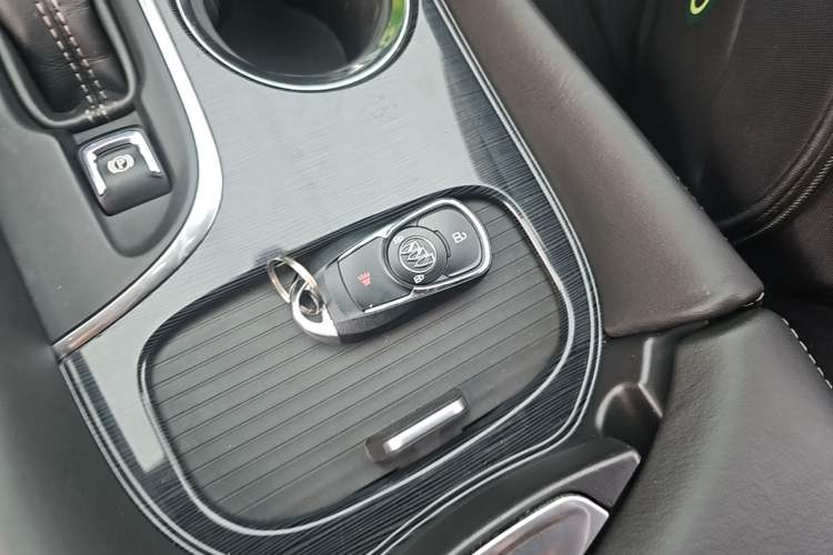 Used Buick Envision 2017 20T Two-Wheel Drive Leading Version