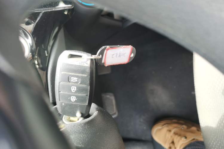 Used Kia K2 2019 Sedan 1.4L Automatic Transmission 15th Anniversary Special Edition GLS China VI Standard
