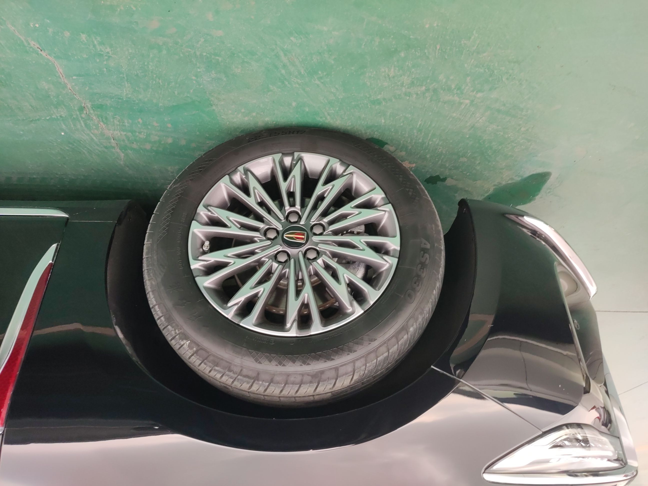 Hongqi H5 2024 2.0T Automatic Smart Connect Flagship Edition - Chinese Trim Xiang — снимка 10