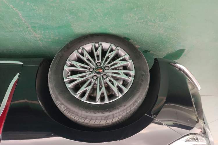 Used Hongqi H5 2024 2.0T Automatic Smart Connect Flagship Edition
