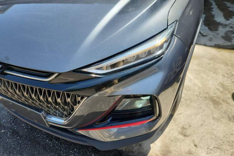 Used CHANGAN OSHAN X7 PLUS 2022 1.5T Blue Whale Edition Automatic Prestige 7-Seater Left Front Headlight