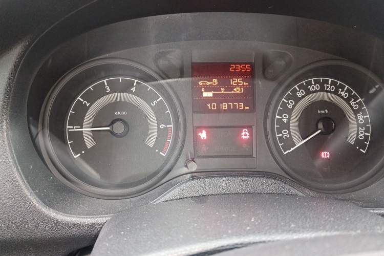 Used Peugeot 301 2014 1.6L Manual Comfort Edition Odometer Close Up