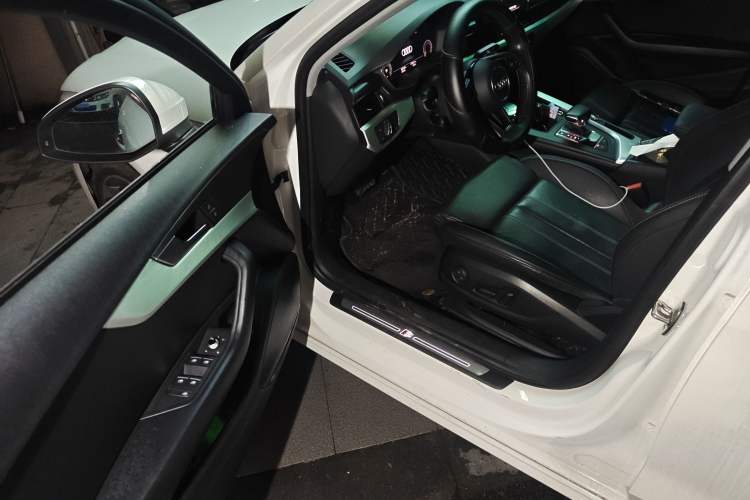 Used Audi A4L 2020 40 TFSI Fashion Dynamic Model