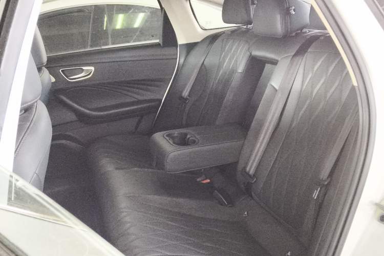 Used Roewe D7 2023 EV 510km Rear-Drive Flagship Edition
