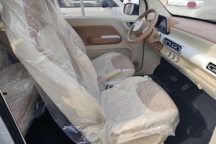 Used Wuling Hongguang MINIEV 2024 3rd Generation 215km Youth Edition