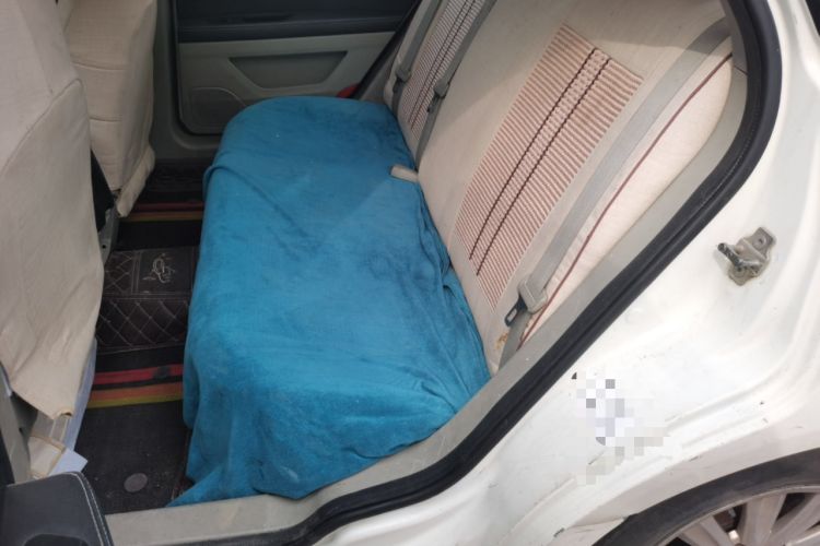 Used BAIC Senova D50 2014 1.5L manual standard version
