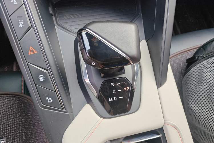 Used Lynk & Co 06 2020 1.5T YAO Halo
