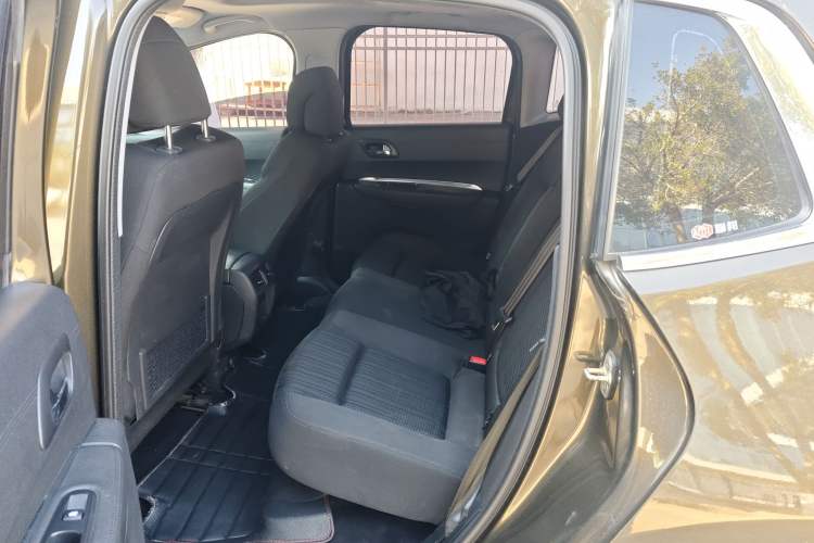 Used Peugeot 3008 2016 2.0L Automatic Classic Edition