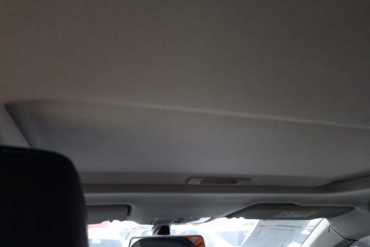 Used Jetta VS5 2023 280TSI Automatic Enjoyment Model Headliner