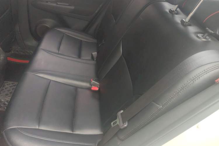 Used Nissan Kicks 2022 1.5L CVT XL Fashion Edition Left Rear Seat
