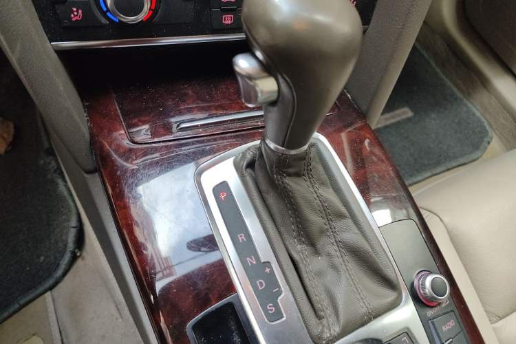 Used Audi A6L 2010 2.4L Comfort Edition