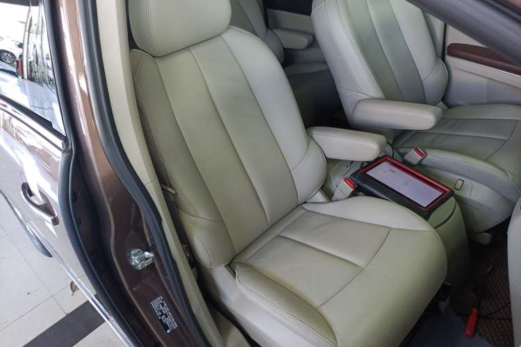 Used Buick GL8 2018 28T Luxury Model China VI Standard