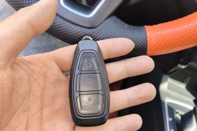 Used Ford Kuga 2018 EcoBoost 180 Two-Wheel-Drive Luxury Wing Edition
