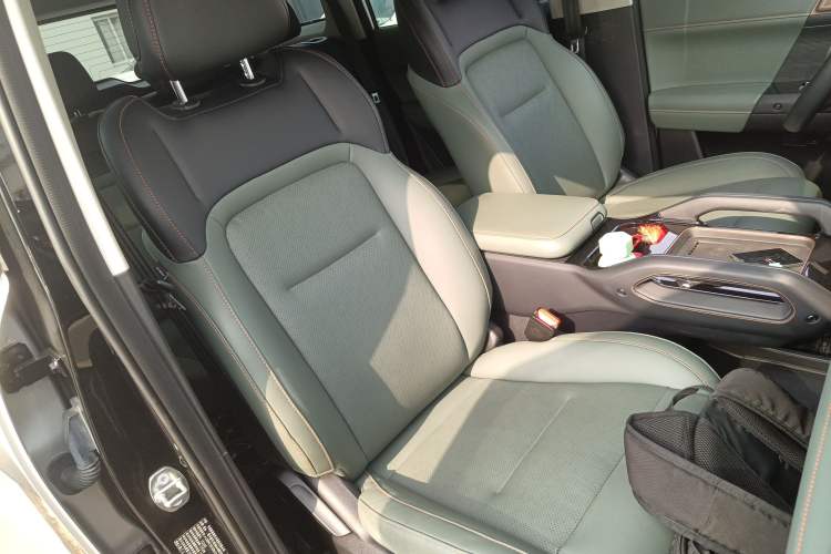 Used iCAR 03 2024 401km Two-Wheel Drive Standard Advanced Version