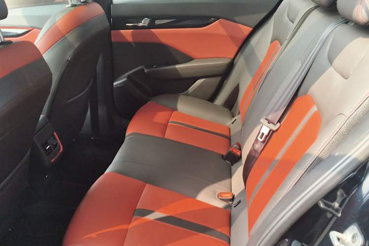 Used Dongfeng Aeolus Yixuan GS 2021 230T Automatic Zuiyao Wushu Edition Left Rear Seat