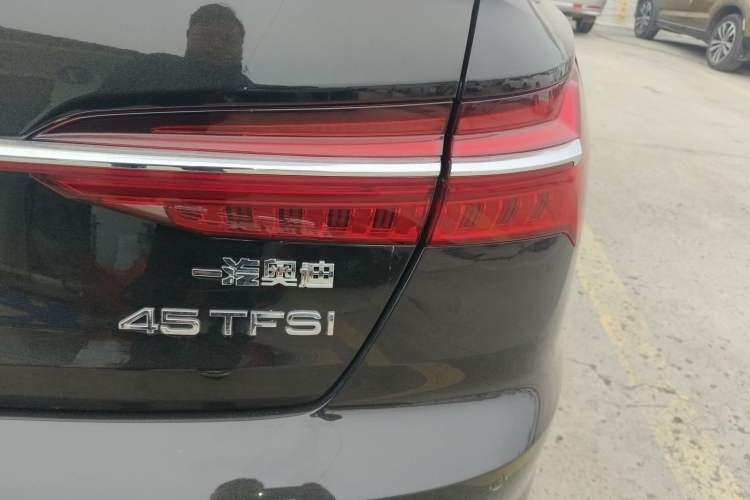 Used Audi A6L 2019 40 TFSI Luxury Prestige Edition
