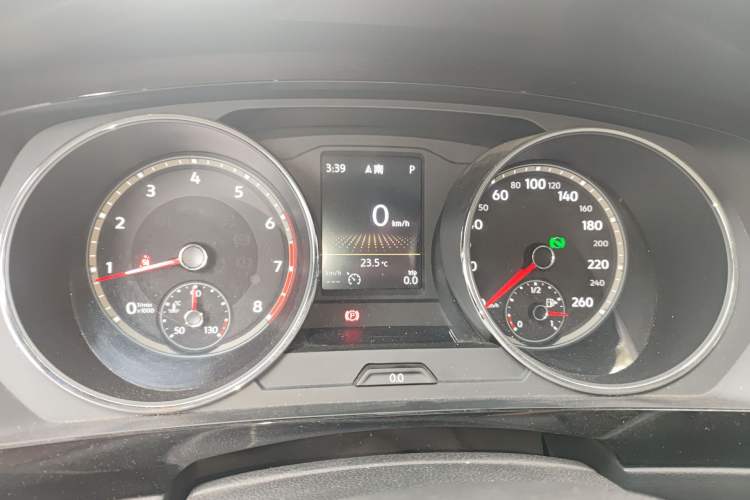 Used Volkswagen Tiguan L 2018 Facelift 330TSI Automatic Two-Wheel Drive Luxury Edition Instrument Cluster