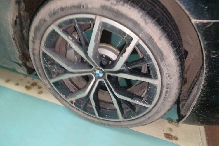 Used BMW 5 Series 2023 530Li Leading Model M Sport Package